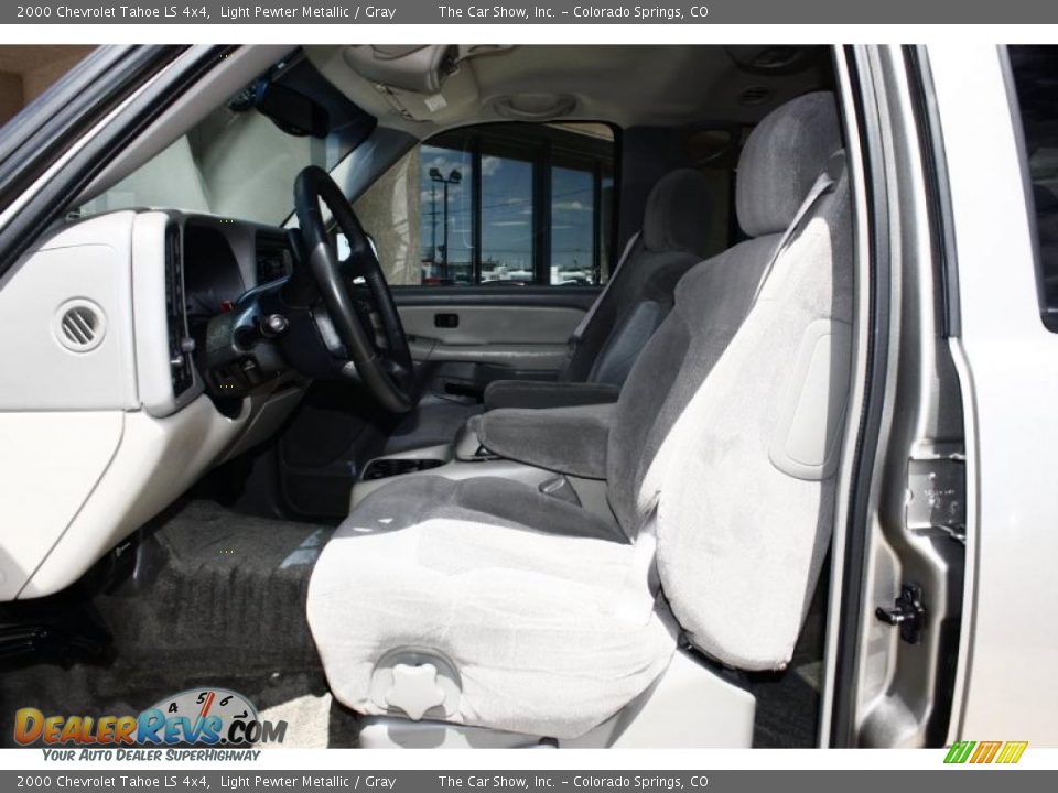 2000 Chevrolet Tahoe LS 4x4 Light Pewter Metallic / Gray Photo #6