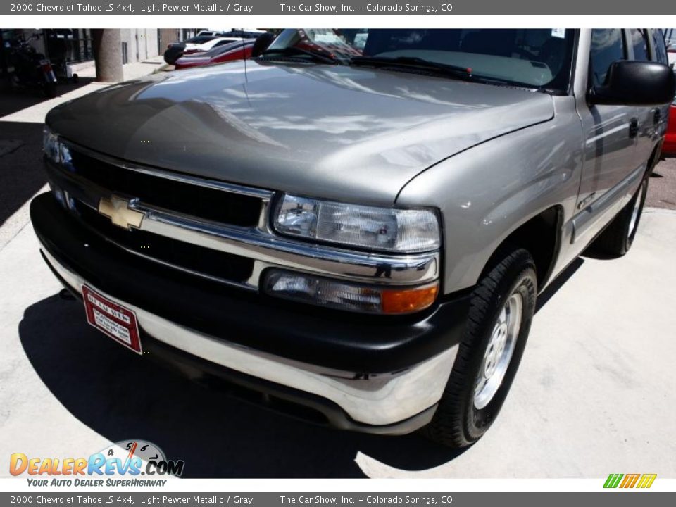 2000 Chevrolet Tahoe LS 4x4 Light Pewter Metallic / Gray Photo #17