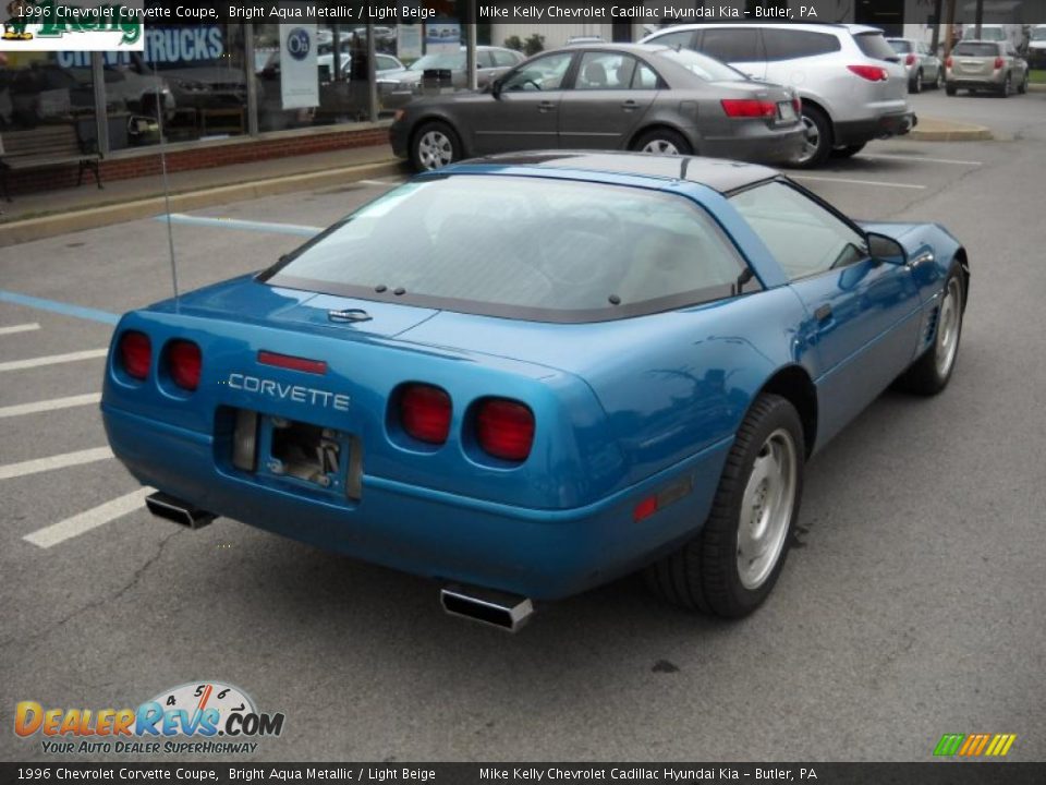 1996 Chevrolet Corvette Coupe Bright Aqua Metallic / Light Beige Photo #3