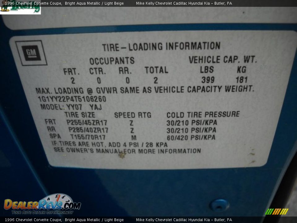 1996 Chevrolet Corvette Coupe Bright Aqua Metallic / Light Beige Photo #10