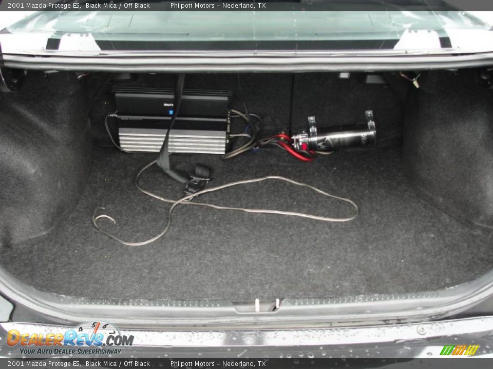2001 Mazda Protege ES Black Mica / Off Black Photo #27