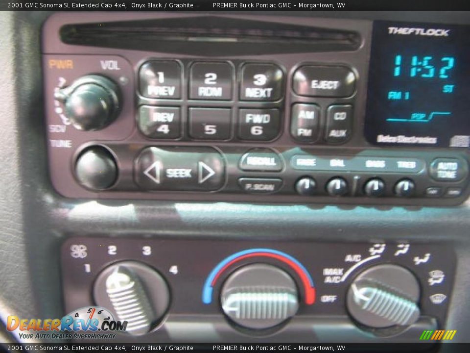 2001 GMC Sonoma SL Extended Cab 4x4 Onyx Black / Graphite Photo #13