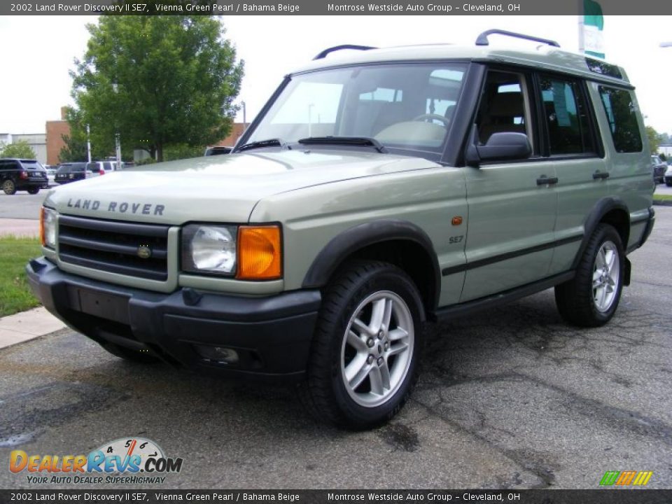 2002 Land Rover Discovery II SE7 Vienna Green Pearl / Bahama Beige Photo #1