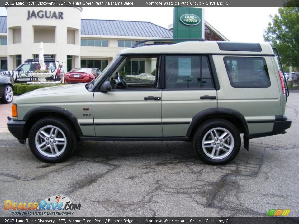 2002 Land Rover Discovery II SE7 Vienna Green Pearl / Bahama Beige Photo #2