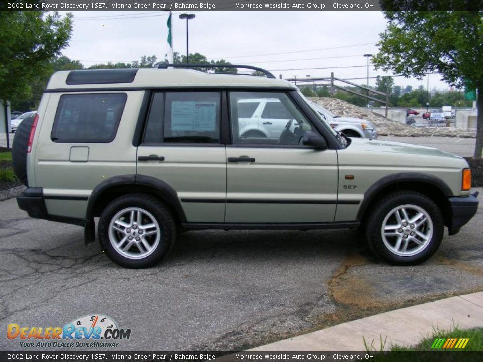 2002 Land Rover Discovery II SE7 Vienna Green Pearl / Bahama Beige Photo #6