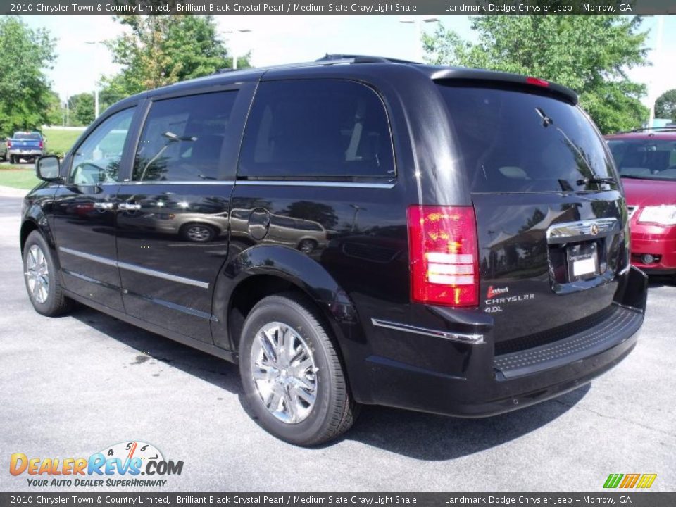 2010 Chrysler Town & Country Limited Brilliant Black Crystal Pearl / Medium Slate Gray/Light Shale Photo #2