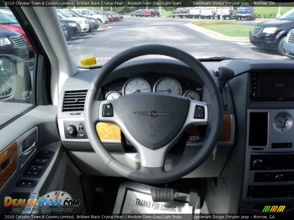 2010 Chrysler Town & Country Limited Brilliant Black Crystal Pearl / Medium Slate Gray/Light Shale Photo #13