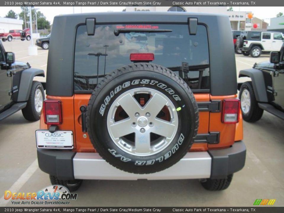 2010 Jeep Wrangler Sahara 4x4 Mango Tango Pearl / Dark Slate Gray/Medium Slate Gray Photo #4
