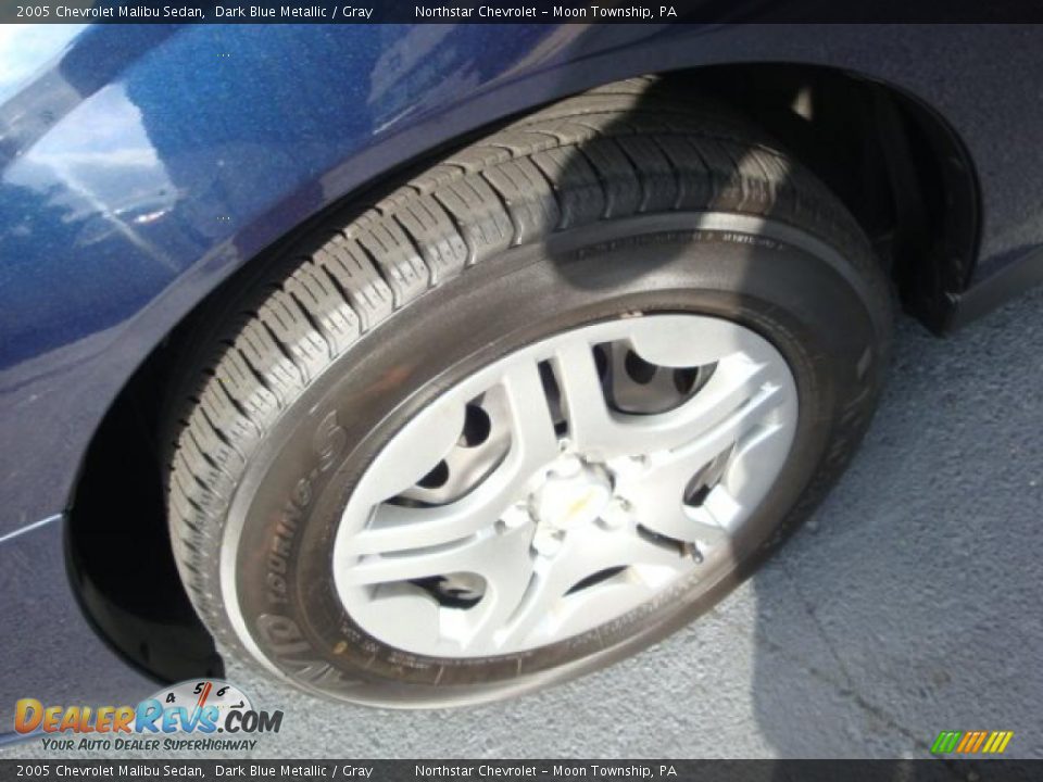 2005 Chevrolet Malibu Sedan Dark Blue Metallic / Gray Photo #9