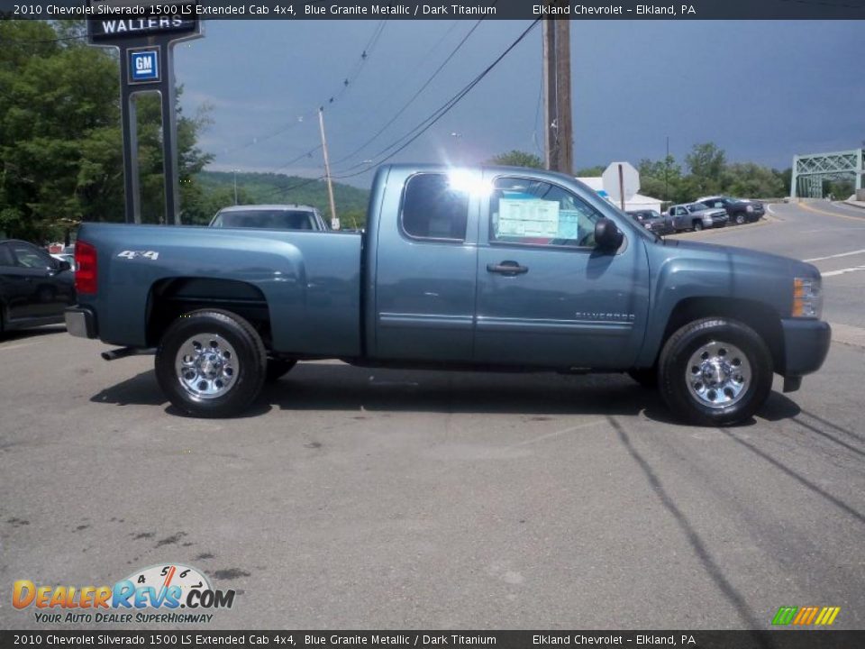 2010 Chevrolet Silverado 1500 LS Extended Cab 4x4 Blue Granite Metallic / Dark Titanium Photo #4