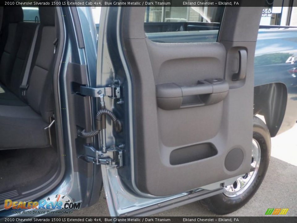 2010 Chevrolet Silverado 1500 LS Extended Cab 4x4 Blue Granite Metallic / Dark Titanium Photo #13