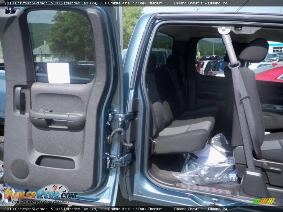 2010 Chevrolet Silverado 1500 LS Extended Cab 4x4 Blue Granite Metallic / Dark Titanium Photo #15