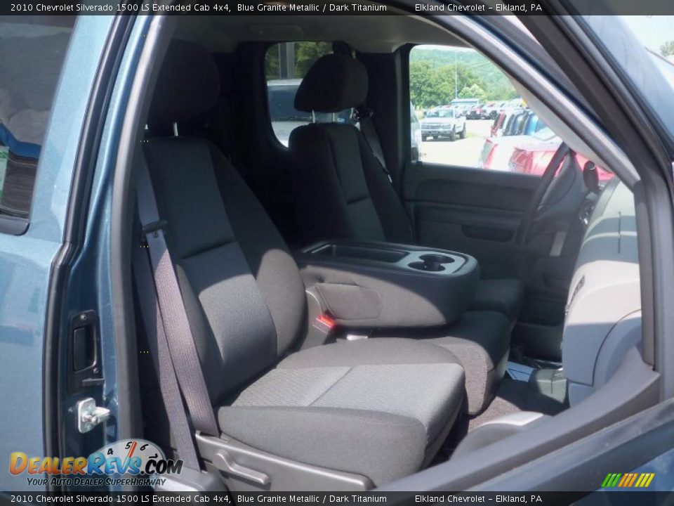 2010 Chevrolet Silverado 1500 LS Extended Cab 4x4 Blue Granite Metallic / Dark Titanium Photo #17