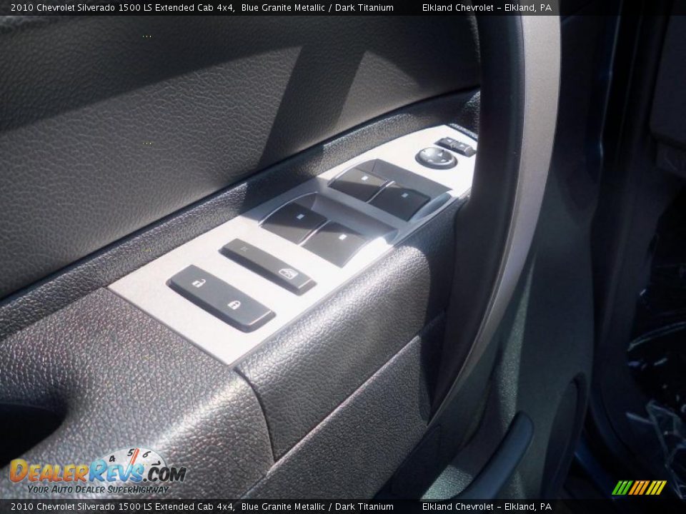2010 Chevrolet Silverado 1500 LS Extended Cab 4x4 Blue Granite Metallic / Dark Titanium Photo #20