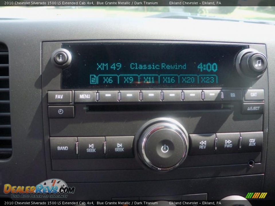 2010 Chevrolet Silverado 1500 LS Extended Cab 4x4 Blue Granite Metallic / Dark Titanium Photo #28