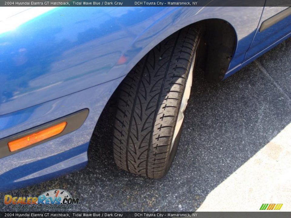 2004 Hyundai Elantra GT Hatchback Tidal Wave Blue / Dark Gray Photo #2