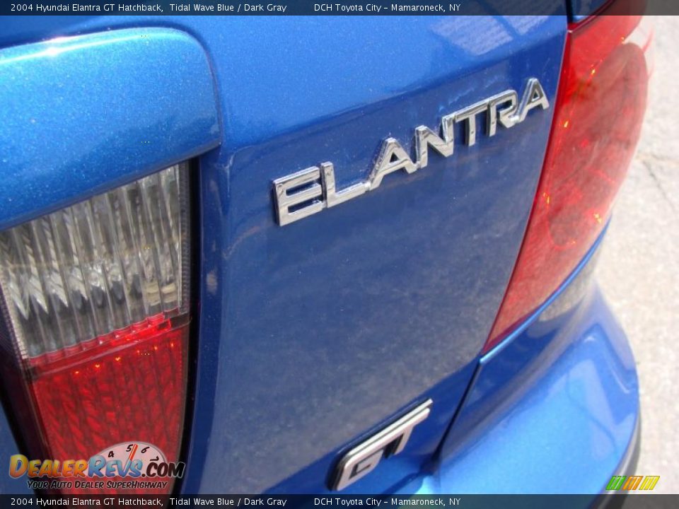 2004 Hyundai Elantra GT Hatchback Tidal Wave Blue / Dark Gray Photo #8