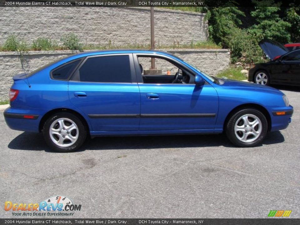 2004 Hyundai Elantra GT Hatchback Tidal Wave Blue / Dark Gray Photo #11