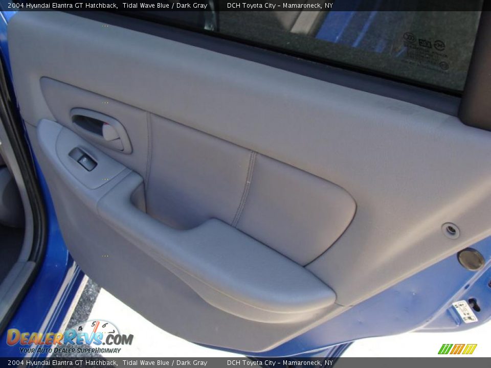 2004 Hyundai Elantra GT Hatchback Tidal Wave Blue / Dark Gray Photo #25