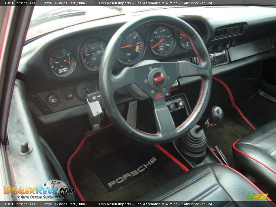 Dashboard of 1981 Porsche 911 SC Targa Photo #12