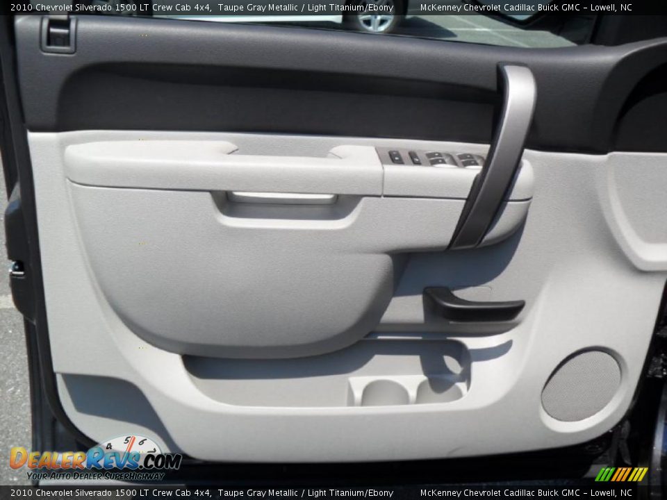 2010 Chevrolet Silverado 1500 LT Crew Cab 4x4 Taupe Gray Metallic / Light Titanium/Ebony Photo #9
