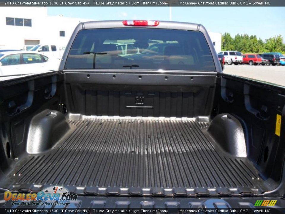 2010 Chevrolet Silverado 1500 LT Crew Cab 4x4 Taupe Gray Metallic / Light Titanium/Ebony Photo #15