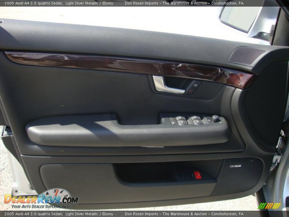 2005 Audi A4 3.0 quattro Sedan Light Silver Metallic / Ebony Photo #14