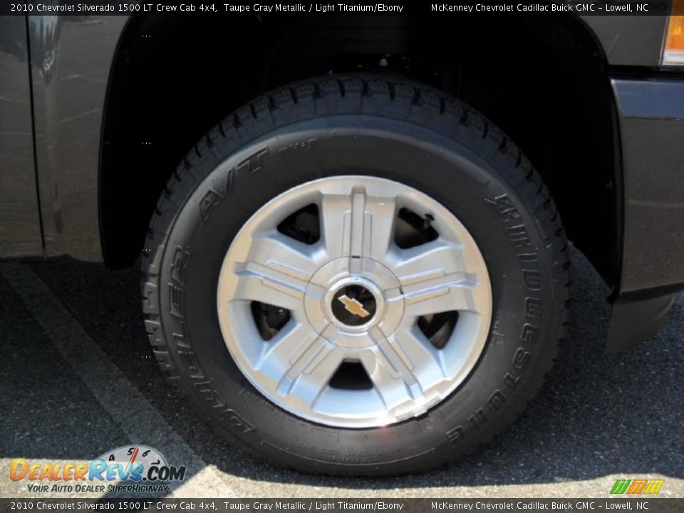 2010 Chevrolet Silverado 1500 LT Crew Cab 4x4 Taupe Gray Metallic / Light Titanium/Ebony Photo #22