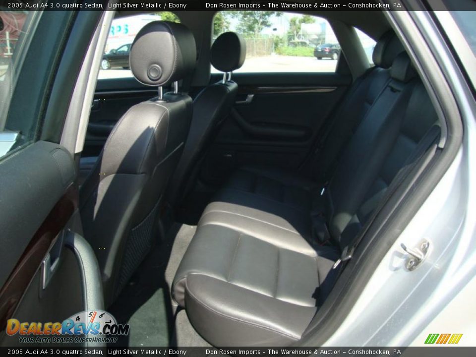 2005 Audi A4 3.0 quattro Sedan Light Silver Metallic / Ebony Photo #24