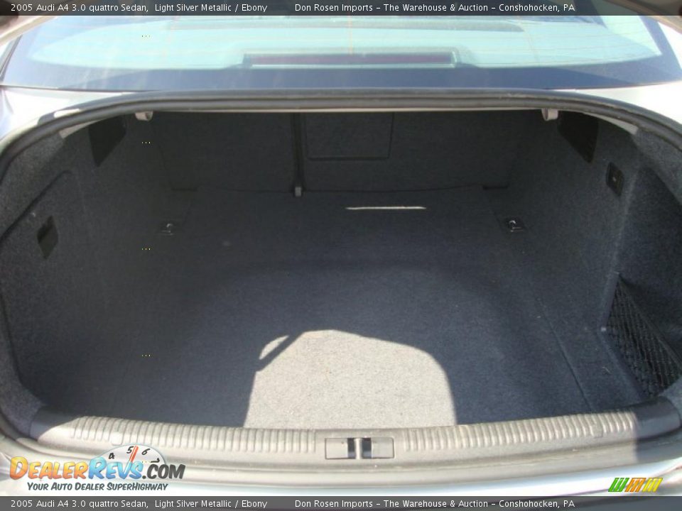 2005 Audi A4 3.0 quattro Sedan Light Silver Metallic / Ebony Photo #26