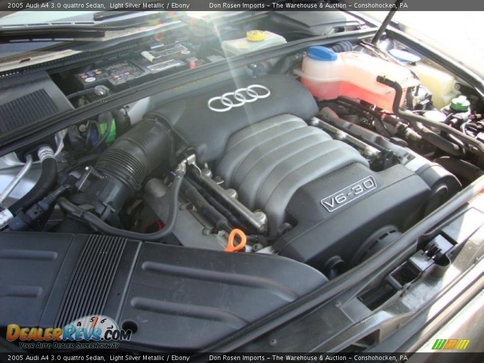 2005 Audi A4 3.0 quattro Sedan Light Silver Metallic / Ebony Photo #31