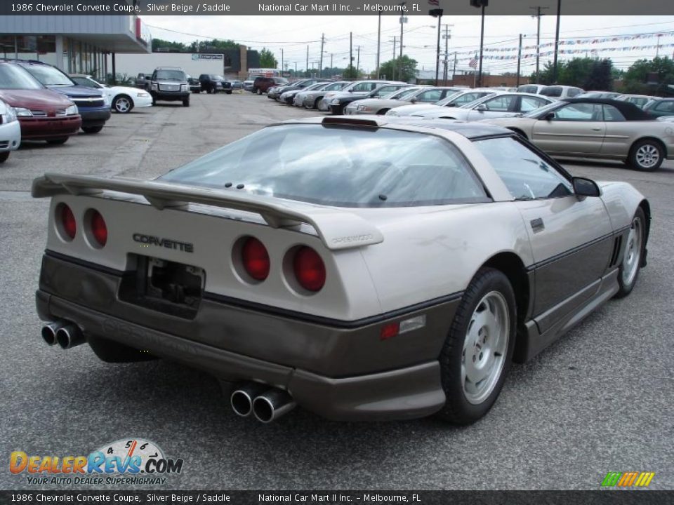 1986 Chevrolet Corvette Coupe Silver Beige / Saddle Photo #6