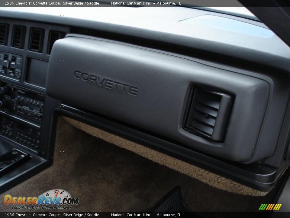 1986 Chevrolet Corvette Coupe Silver Beige / Saddle Photo #16