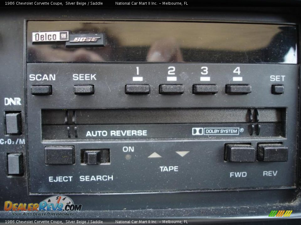 1986 Chevrolet Corvette Coupe Silver Beige / Saddle Photo #23