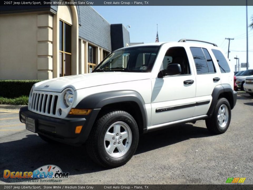 2007 Jeep Liberty Sport Stone White / Medium Slate Gray Photo #3