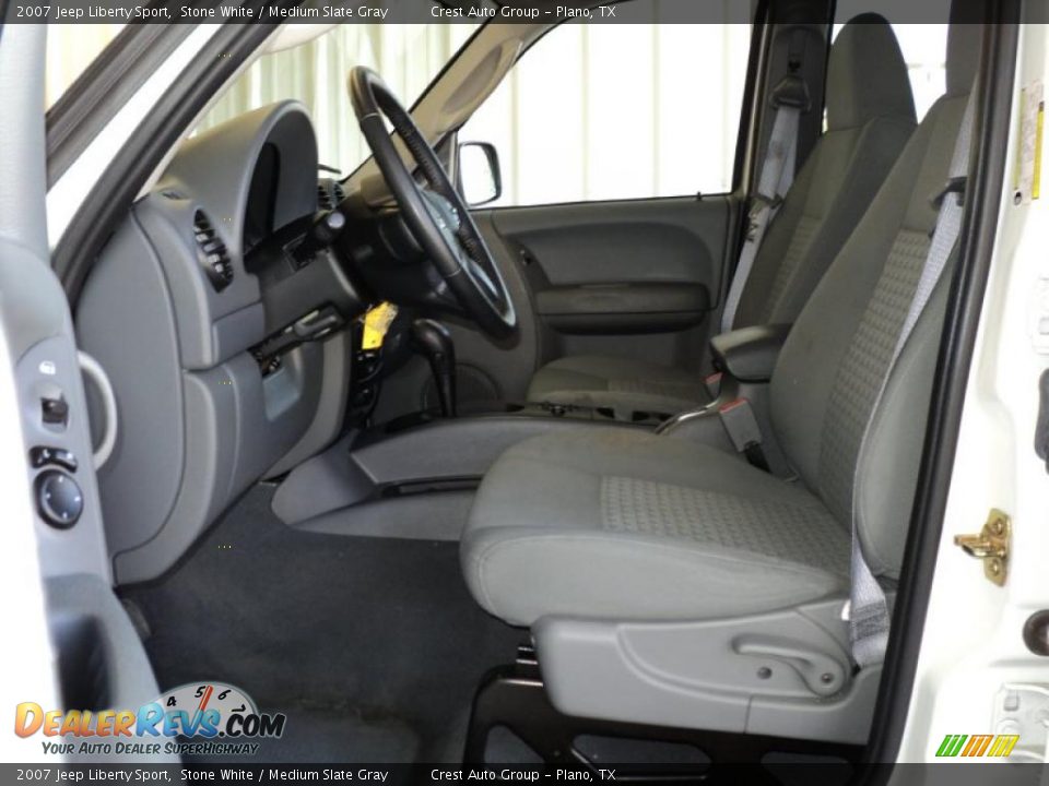 2007 Jeep Liberty Sport Stone White / Medium Slate Gray Photo #8