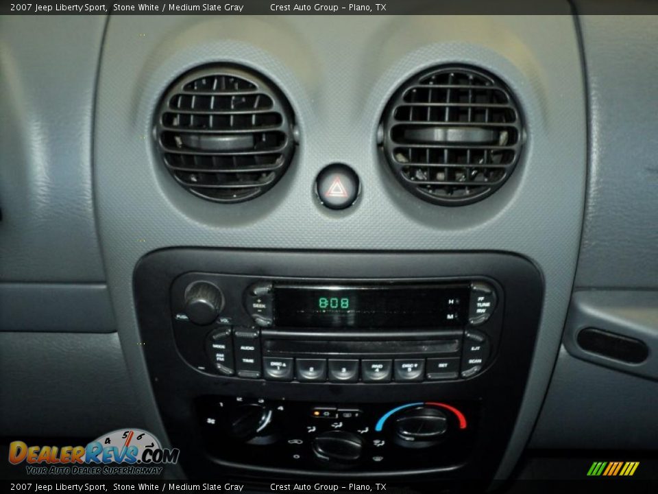 2007 Jeep Liberty Sport Stone White / Medium Slate Gray Photo #15