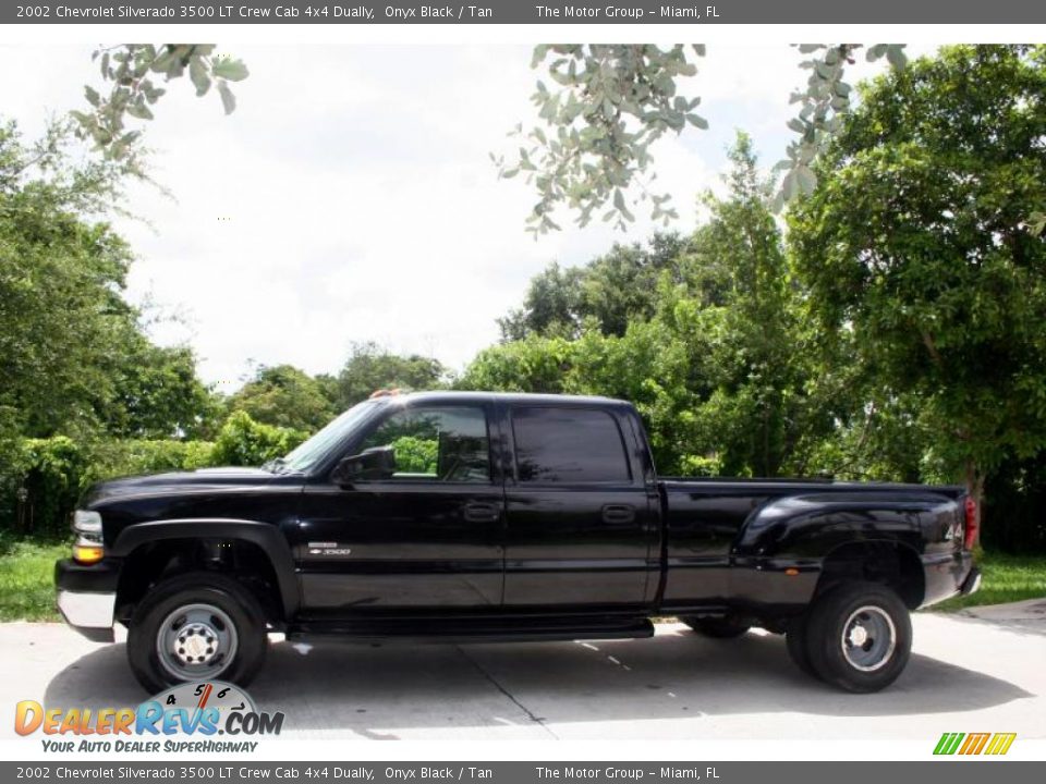 2002 Chevrolet Silverado 3500 LT Crew Cab 4x4 Dually Onyx Black / Tan Photo #3