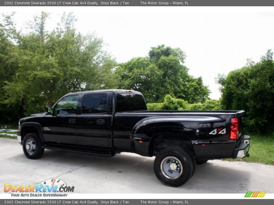 2002 Chevrolet Silverado 3500 LT Crew Cab 4x4 Dually Onyx Black / Tan Photo #5