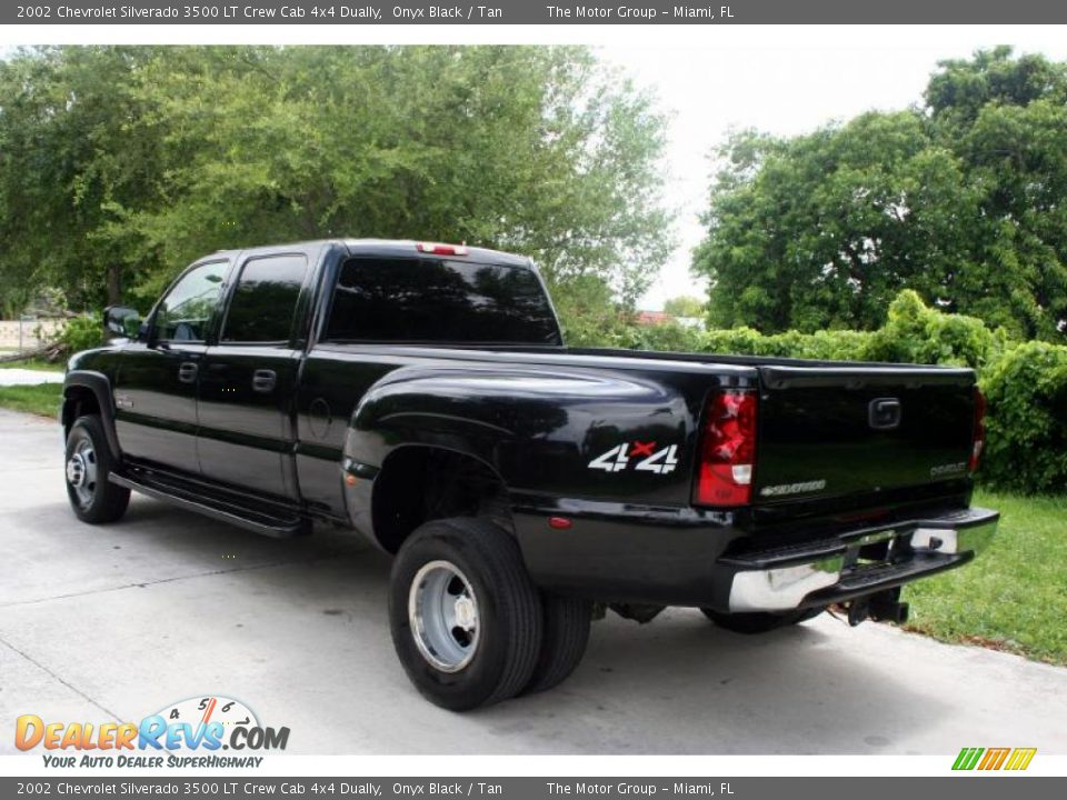 2002 Chevrolet Silverado 3500 LT Crew Cab 4x4 Dually Onyx Black / Tan Photo #6