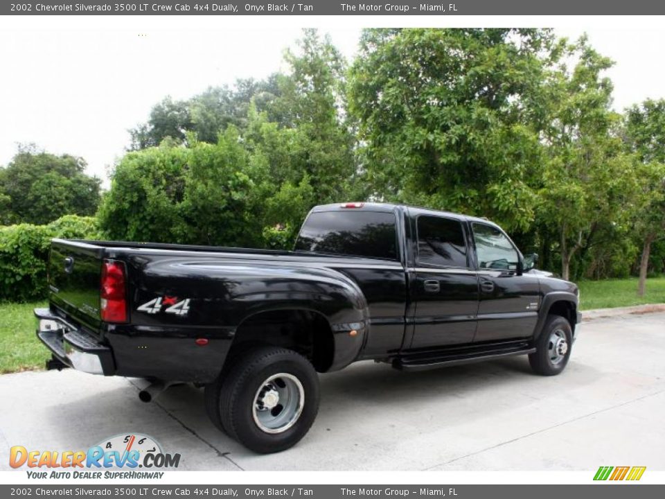 2002 Chevrolet Silverado 3500 LT Crew Cab 4x4 Dually Onyx Black / Tan Photo #10