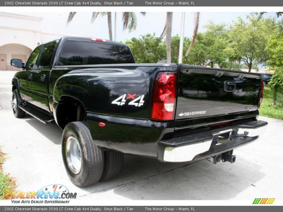 2002 Chevrolet Silverado 3500 LT Crew Cab 4x4 Dually Onyx Black / Tan Photo #17