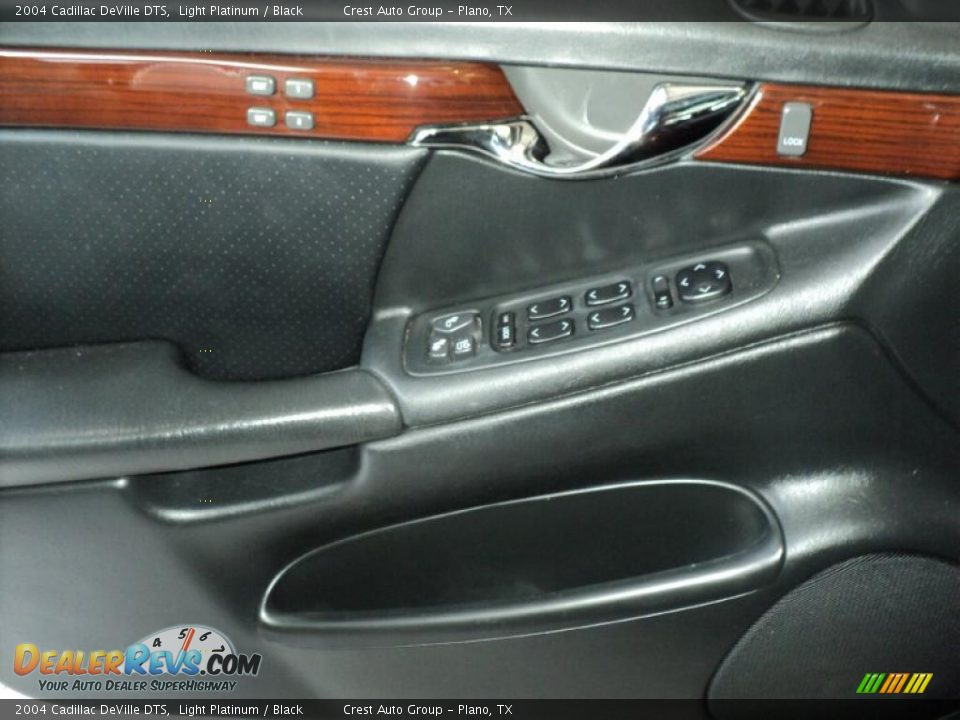 2004 Cadillac DeVille DTS Light Platinum / Black Photo #12