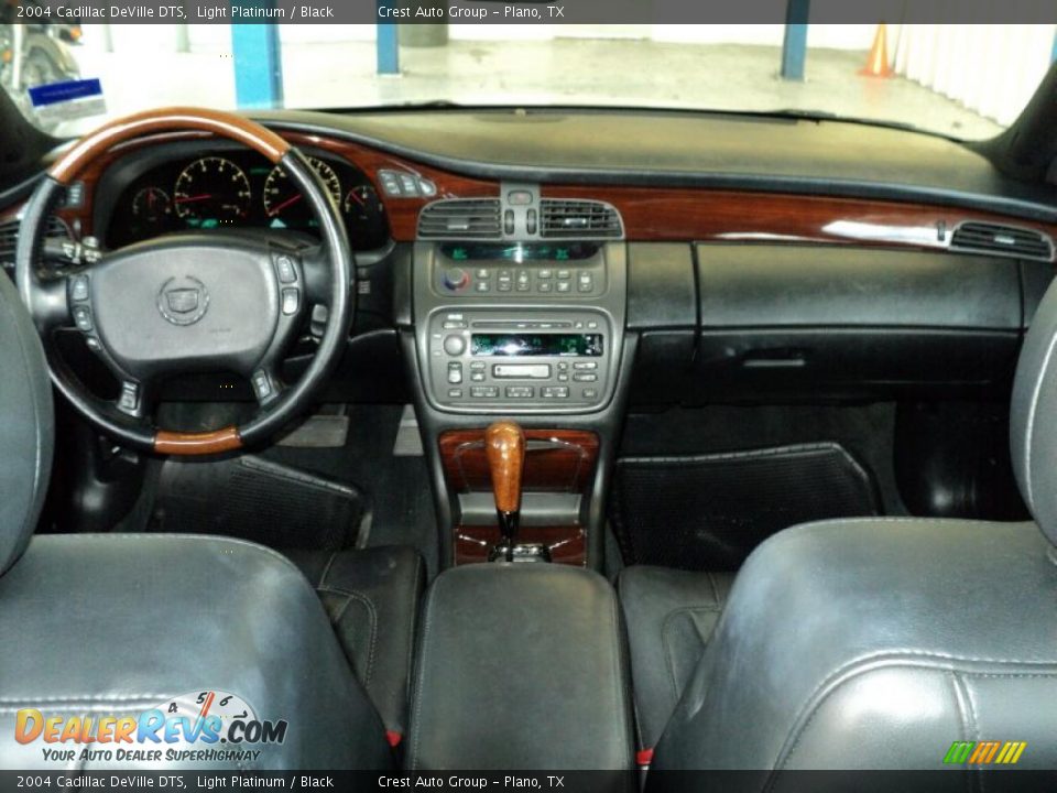 2004 Cadillac DeVille DTS Light Platinum / Black Photo #13