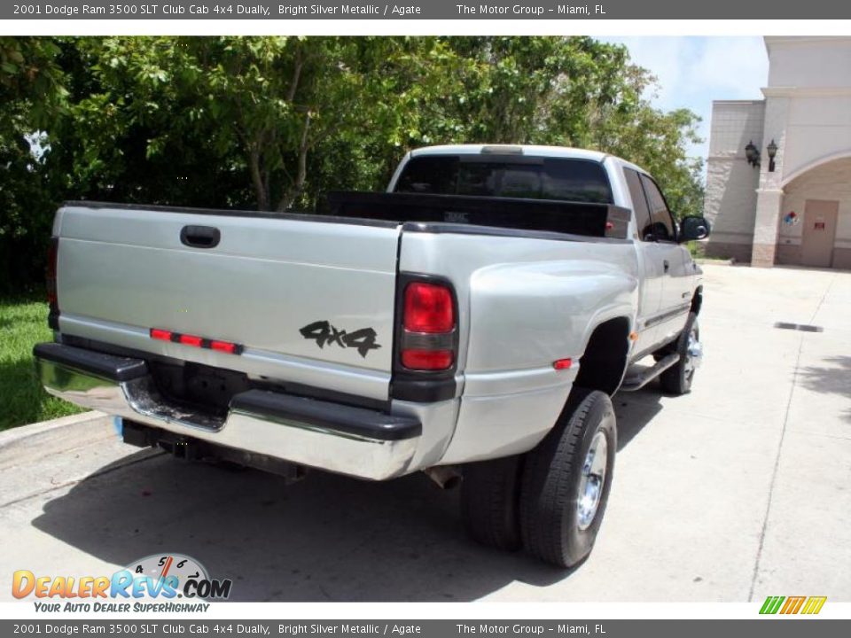 2001 Dodge Ram 3500 SLT Club Cab 4x4 Dually Bright Silver Metallic / Agate Photo #18