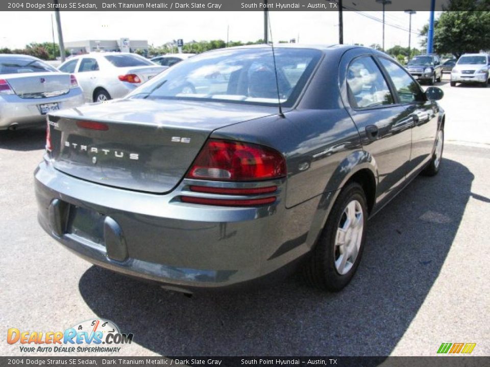 2004 Dodge Stratus SE Sedan Dark Titanium Metallic / Dark Slate Gray Photo #3