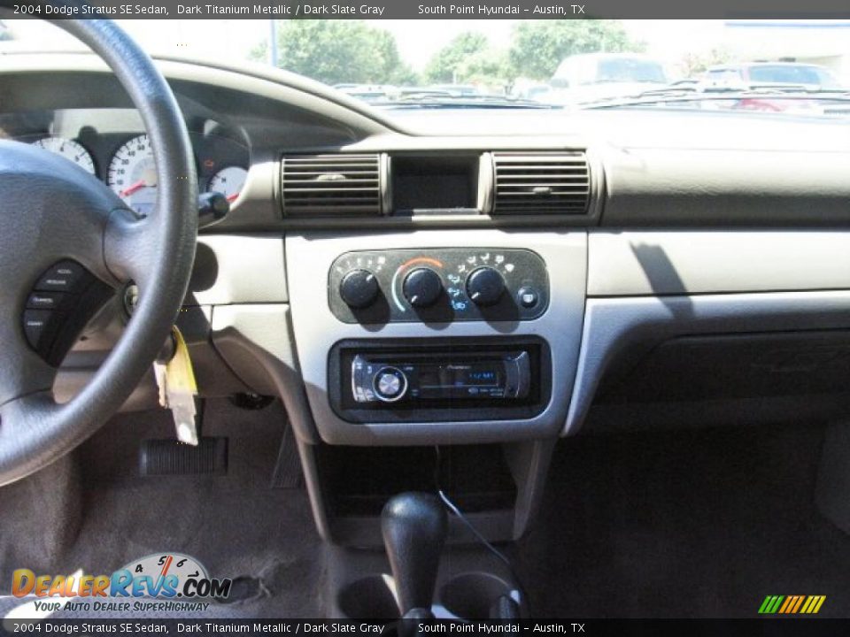 2004 Dodge Stratus SE Sedan Dark Titanium Metallic / Dark Slate Gray Photo #9