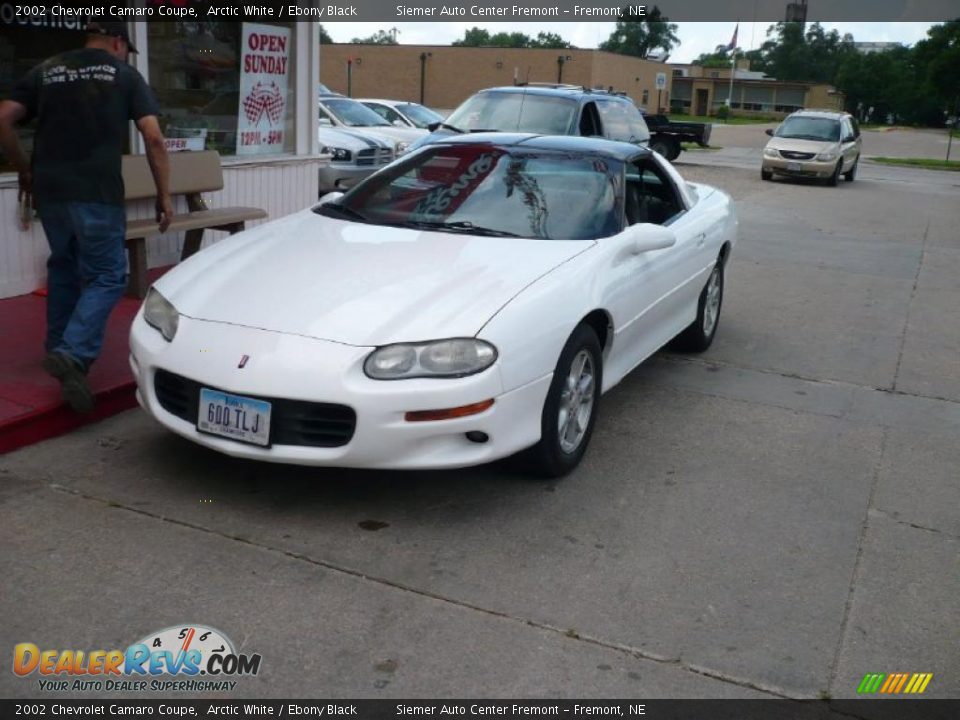 2002 Chevrolet Camaro Coupe Arctic White / Ebony Black Photo #10