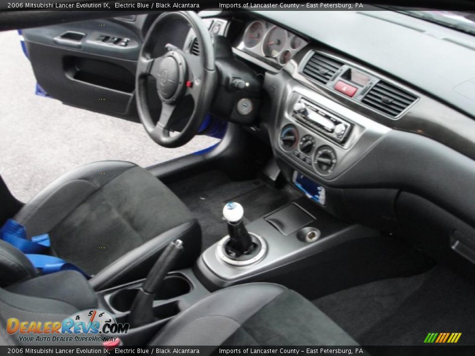 2006 Mitsubishi Lancer Evolution IX Electric Blue / Black Alcantara Photo #13