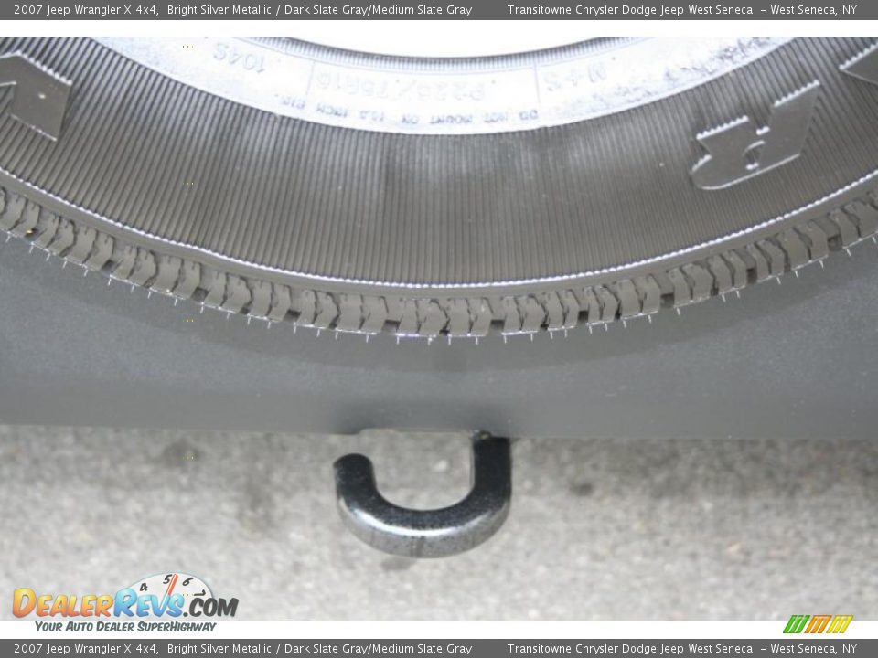 2007 Jeep Wrangler X 4x4 Bright Silver Metallic / Dark Slate Gray/Medium Slate Gray Photo #13